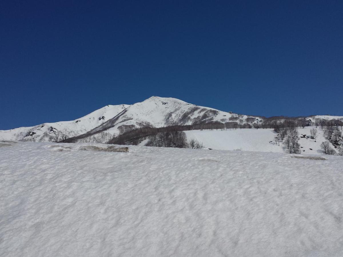 نيسيكو Annupuri Mountain View Lodge المظهر الخارجي الصورة